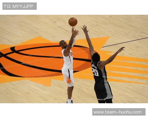 拉塞尔表现低迷但关键时刻助森林狼赢球引发热议 拉塞尔表现低迷但关键时刻助森林狼赢球引发热议